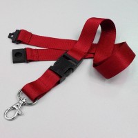 Lanyard with safety buckle