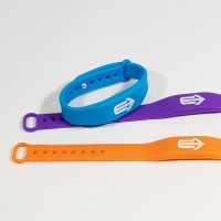 Montre RFID rectangulaire...